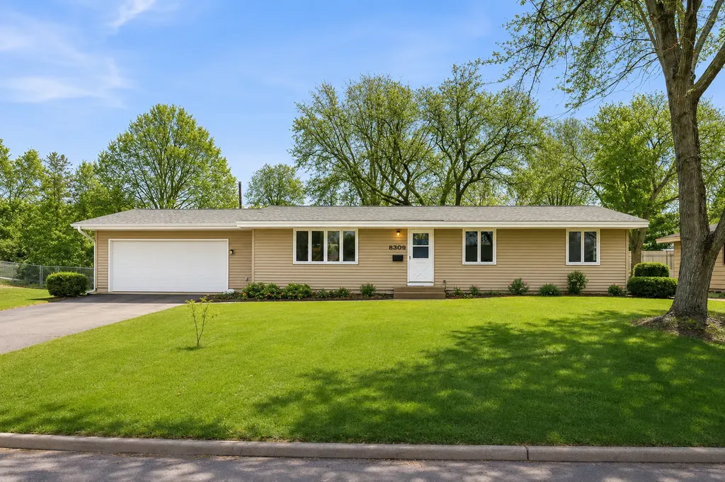 8309 Harrison Road Bloomington MN 55437