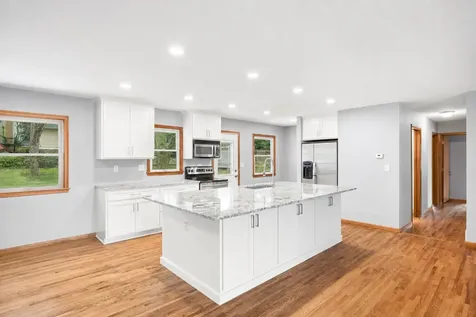 8309 Harrison Road Bloomington MN 55437