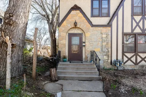 4909 Xerxes Avenue S Minneapolis MN 55410