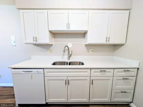 2700 Dale Street N Roseville MN 55113
