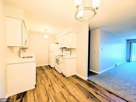 2700 Dale Street N Roseville MN 55113