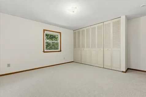 84 Logan Avenue W West Saint Paul MN 55118