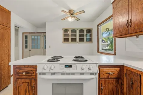 84 Logan Avenue W West Saint Paul MN 55118