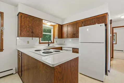 84 Logan Avenue W West Saint Paul MN 55118