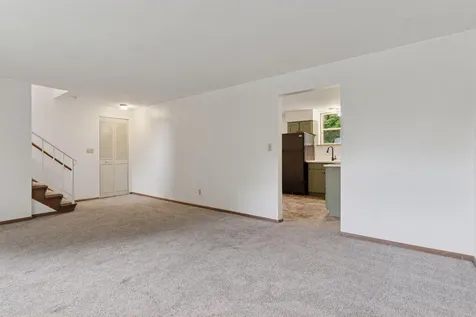 84 Logan Avenue W West Saint Paul MN 55118