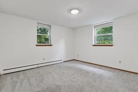 84 Logan Avenue W West Saint Paul MN 55118