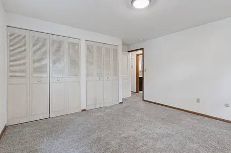84 Logan Avenue W West Saint Paul MN 55118