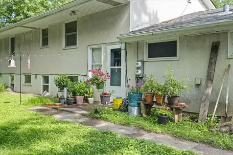 84 Logan Avenue W West Saint Paul MN 55118