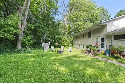 84 Logan Avenue W West Saint Paul MN 55118