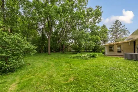 52621 Valley View Circle Mankato MN 56003