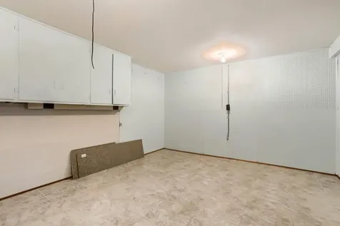 927 Birch Street S Cambridge MN 55008