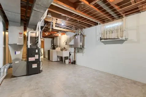 927 Birch Street S Cambridge MN 55008