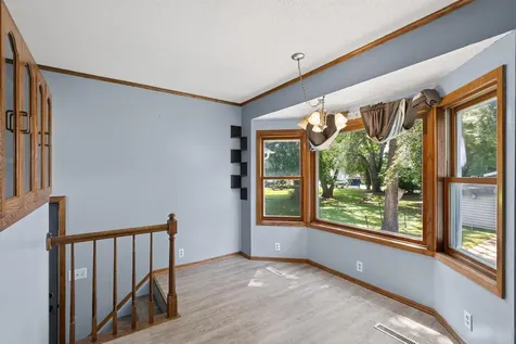 220 N Chestnut Street Belle Plaine MN 56011