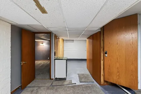 220 N Chestnut Street Belle Plaine MN 56011