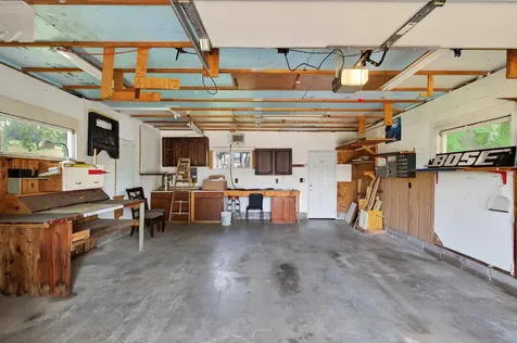 220 N Chestnut Street Belle Plaine MN 56011