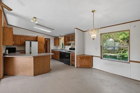 8834 Hamilton Avenue NE Monticello MN 55362