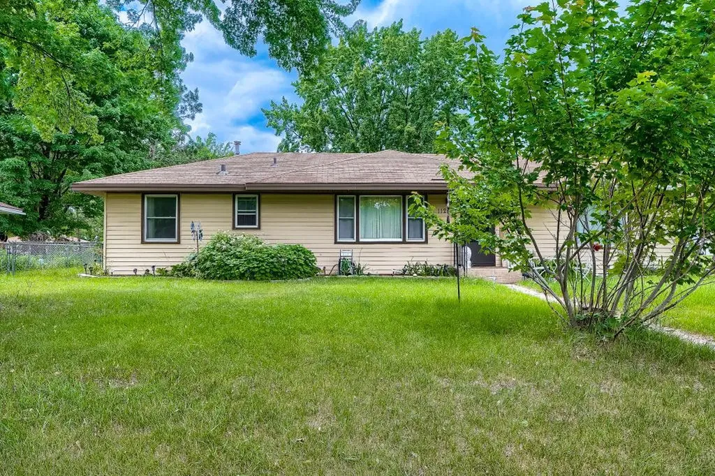 11256 Arrowhead Street NW Coon Rapids MN 55433
