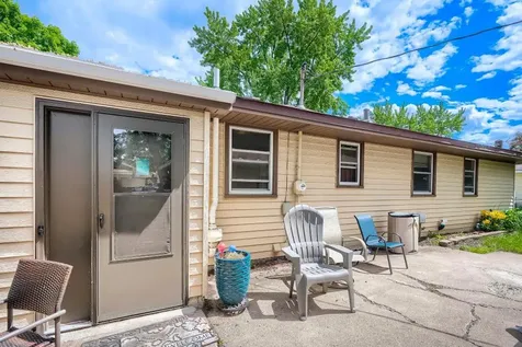 11256 Arrowhead Street NW Coon Rapids MN 55433