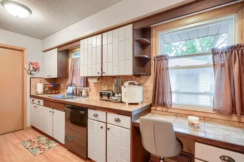 11256 Arrowhead Street NW Coon Rapids MN 55433