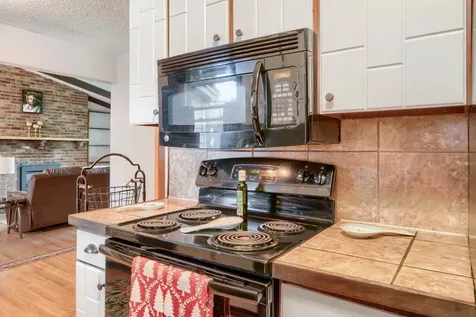 11256 Arrowhead Street NW Coon Rapids MN 55433