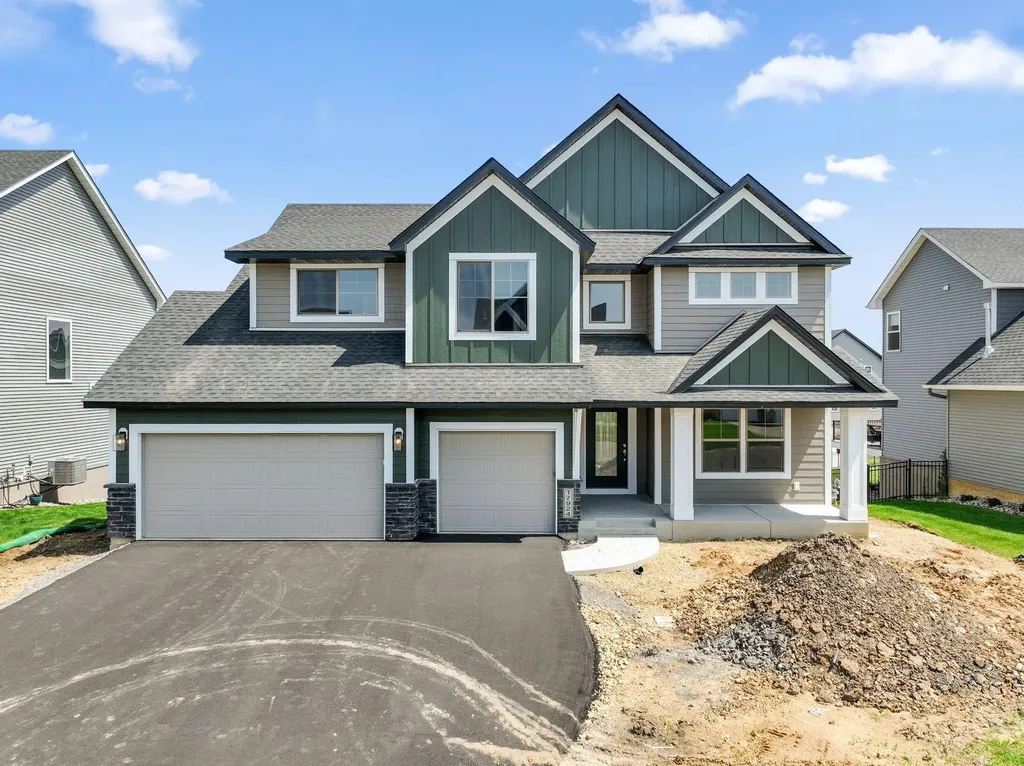 17924 Headwaters Drive Lakeville MN 55044