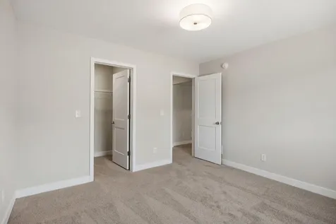 17924 Headwaters Drive Lakeville MN 55044