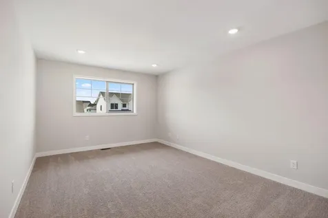 17924 Headwaters Drive Lakeville MN 55044