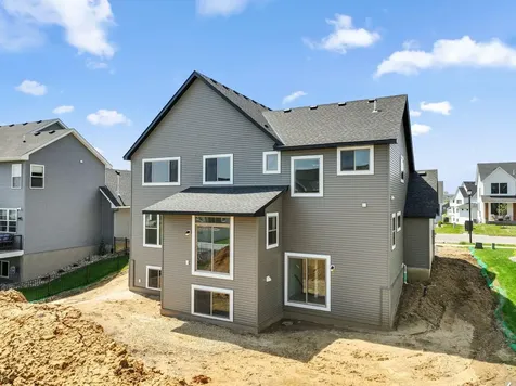 17924 Headwaters Drive Lakeville MN 55044