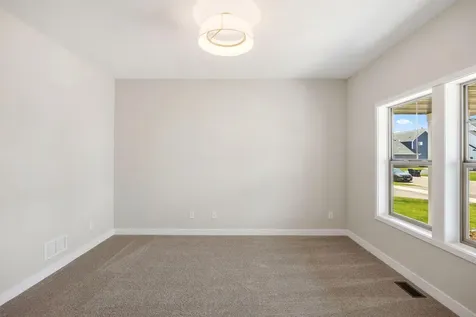 17924 Headwaters Drive Lakeville MN 55044
