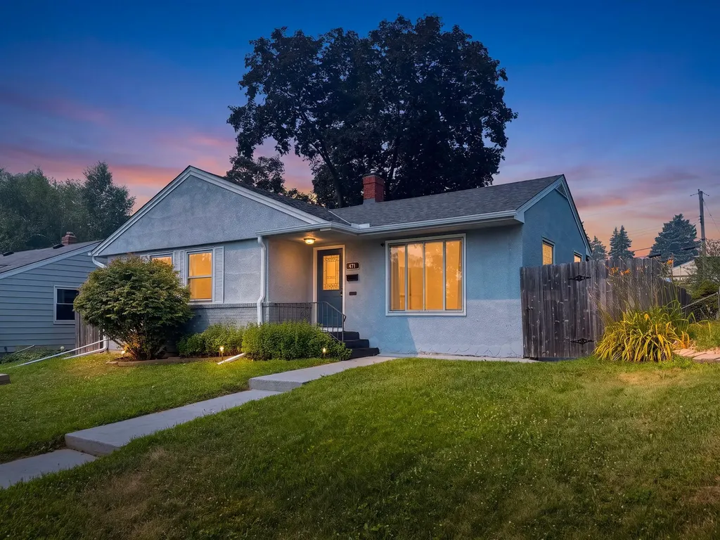 471 White Bear Avenue N Saint Paul MN 55106