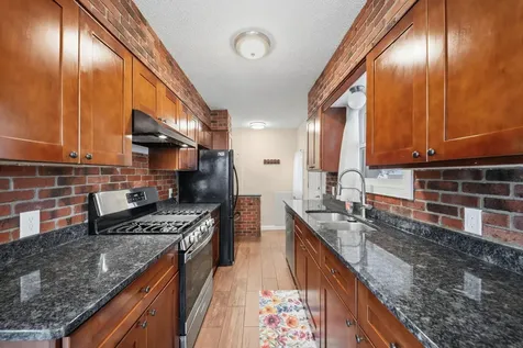 471 White Bear Avenue N Saint Paul MN 55106