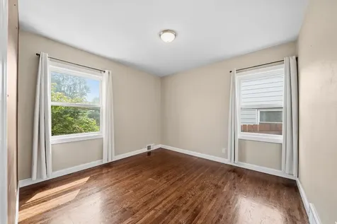 471 White Bear Avenue N Saint Paul MN 55106