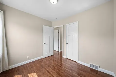 471 White Bear Avenue N Saint Paul MN 55106