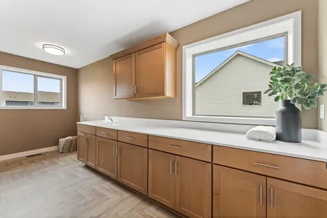 17905 Hidden Creek Trail Lakeville MN 55044