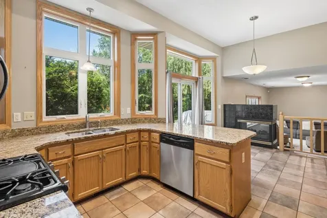 8901 Dunbar Knoll N Brooklyn Park MN 55443
