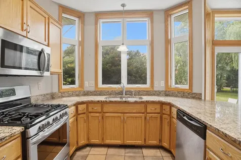8901 Dunbar Knoll N Brooklyn Park MN 55443