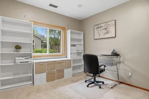 8901 Dunbar Knoll N Brooklyn Park MN 55443