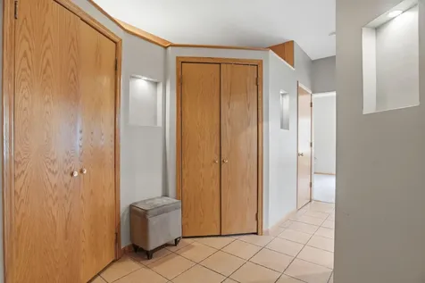 8901 Dunbar Knoll N Brooklyn Park MN 55443