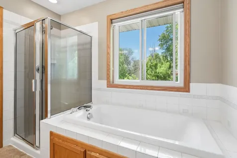 8901 Dunbar Knoll N Brooklyn Park MN 55443