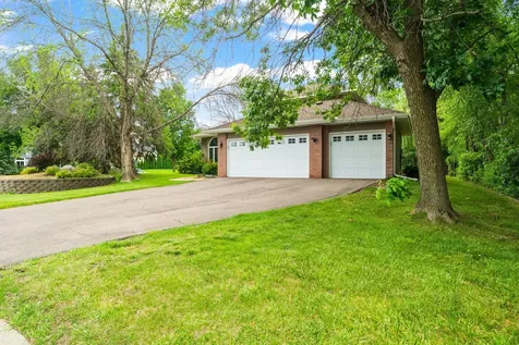 8901 Dunbar Knoll N Brooklyn Park MN 55443