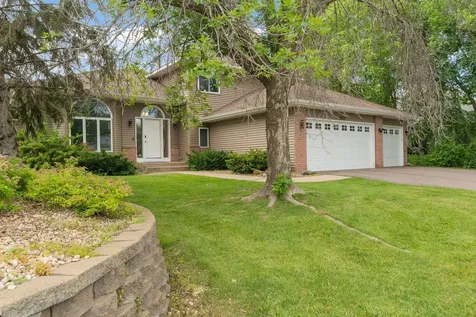 8901 Dunbar Knoll N Brooklyn Park MN 55443