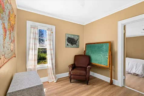 202 Ashland Avenue Carlton MN 55718