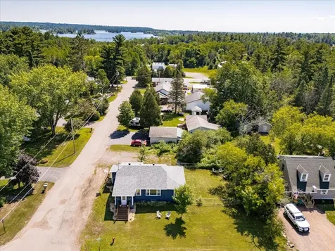 202 Ashland Avenue Carlton MN 55718