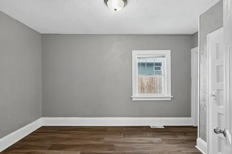 1154 Lawson Avenue E Saint Paul MN 55106
