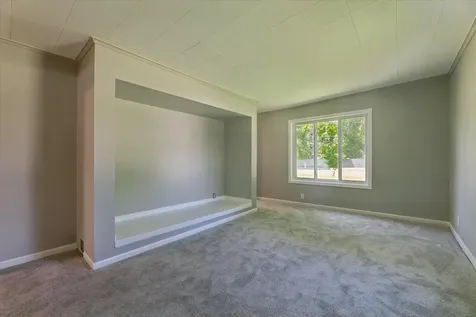 403 S Holcombe Avenue Litchfield MN 55355