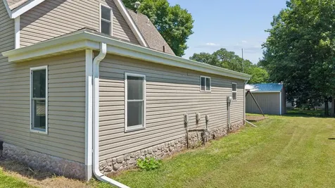 403 S Holcombe Avenue Litchfield MN 55355