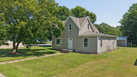 403 S Holcombe Avenue Litchfield MN 55355