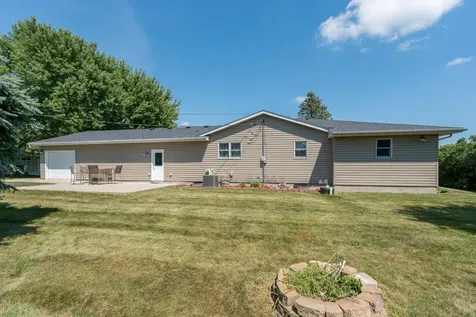 432 3rd Avenue Pemberton MN 56078