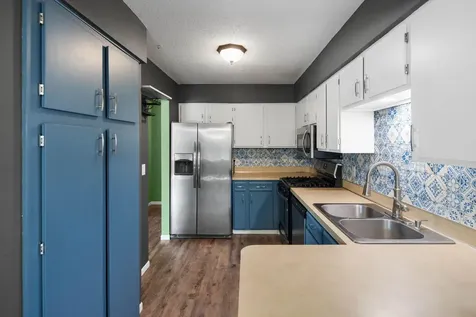 13986 Herald Way Apple Valley MN 55124