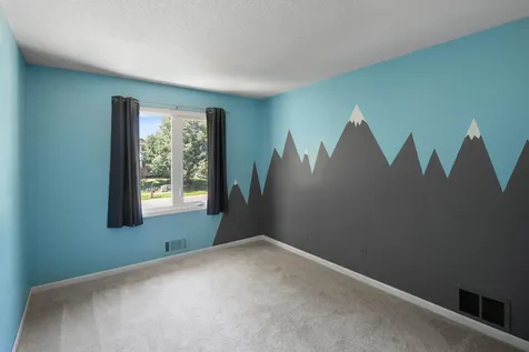 13986 Herald Way Apple Valley MN 55124
